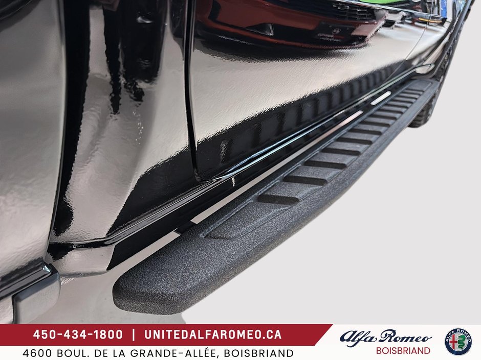 2025 Chevrolet Silverado 1500 ZR2,6.2L,CREWCAB,TOIT,NAVI,BAS MILLAGE-27