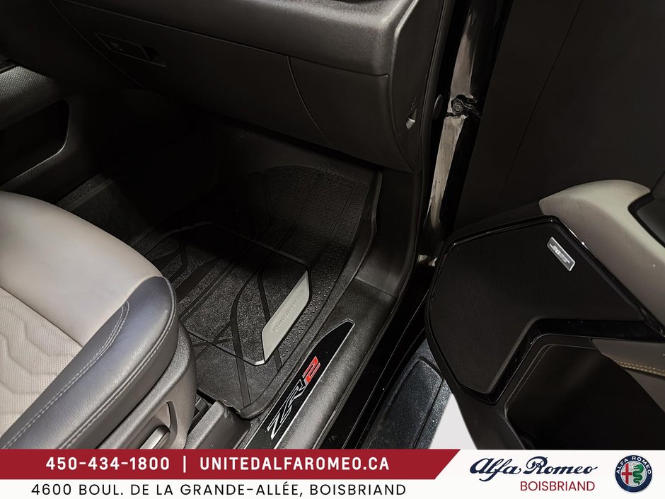 2025 Chevrolet Silverado 1500 ZR2,6.2L,CREWCAB,TOIT,NAVI,BAS MILLAGE-26