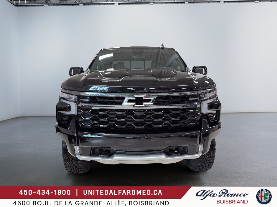 2025 Chevrolet Silverado 1500 ZR2,6.2L,CREWCAB,TOIT,NAVI,BAS MILLAGE-1