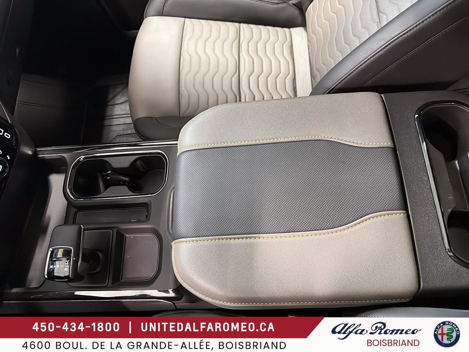 2025 Chevrolet Silverado 1500 ZR2,6.2L,CREWCAB,TOIT,NAVI,BAS MILLAGE-22