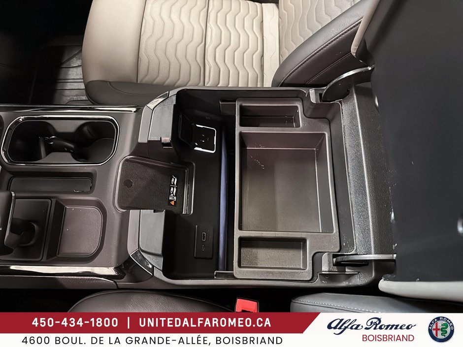 2025 Chevrolet Silverado 1500 ZR2,6.2L,CREWCAB,TOIT,NAVI,BAS MILLAGE-23