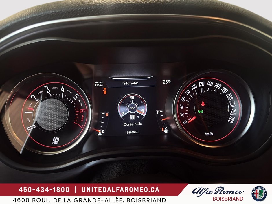 Dodge Challenger R/T Shaker 2018-15
