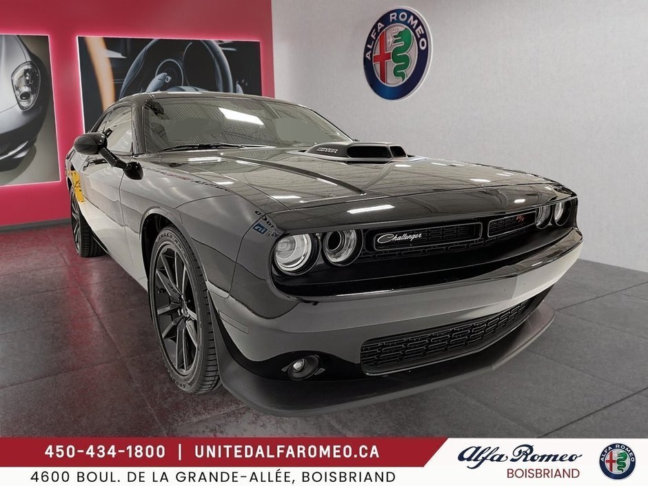 2021 Dodge Challenger R/T,V8,TOIT TRES BAS MILLAGE,SHAKER EDITION-3