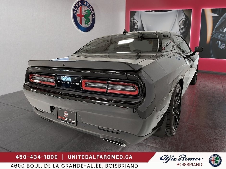 Dodge Challenger R/T,V8,TOIT TRES BAS MILLAGE,SHAKER EDITION 2021-5