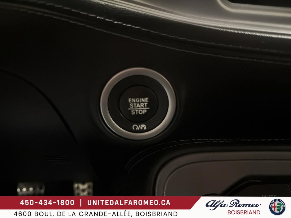 Dodge Challenger R/T,SHAKER EDITION MANUELLE 2023-17
