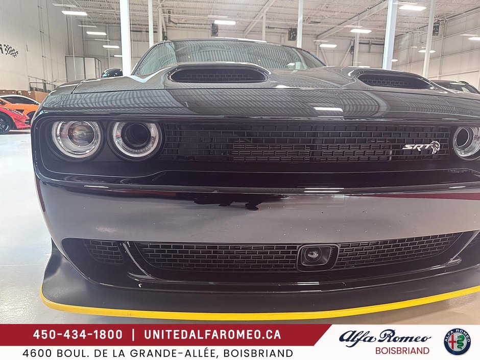 Dodge Challenger SRT Hellcat Widebody Jailbreak 2023-27