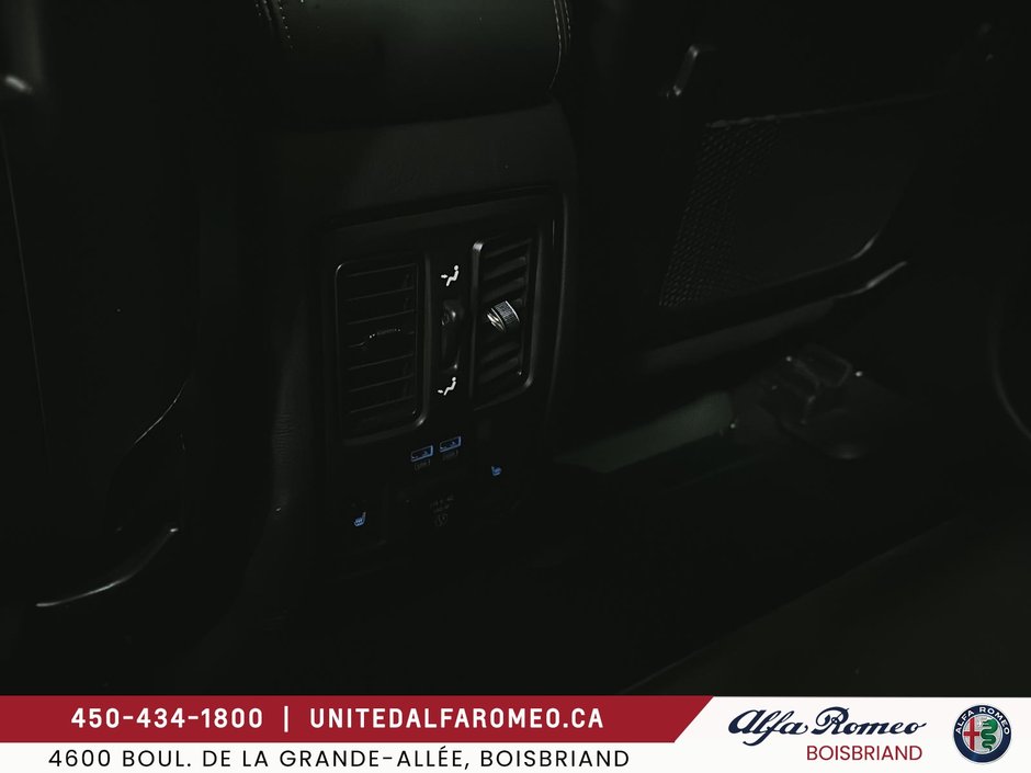 2025 Dodge Durango R/T,7 PASS,TOIT NAVI,HEMI HITCH-26