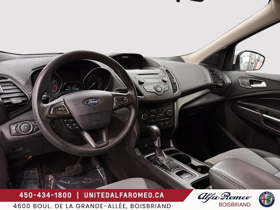 Ford Escape SE,ECOBOOST,FWD,BAS MILLAGE 2017-10