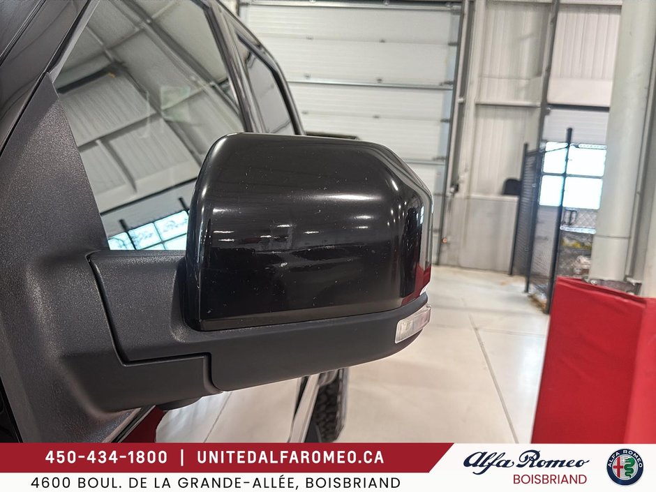Ford F-150 Raptor,tres propre, aubaine 2020-29