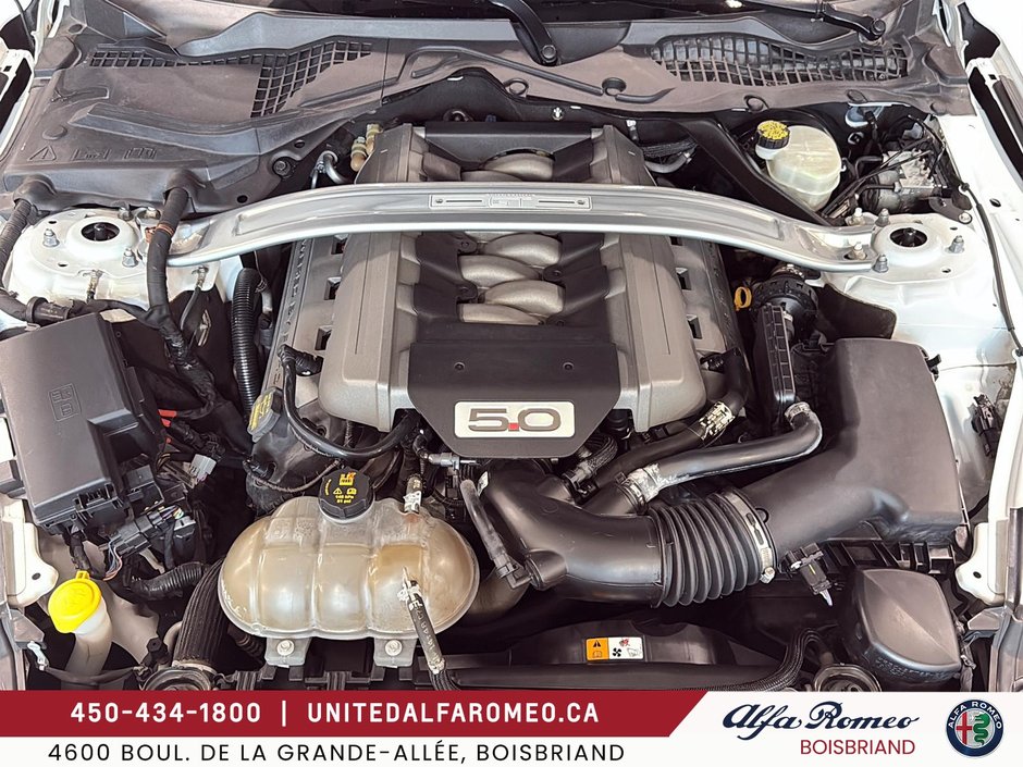 Ford Mustang GT Premium,MANUELLE,CONVERTIBLE,BAS MILLAGE 2015-10