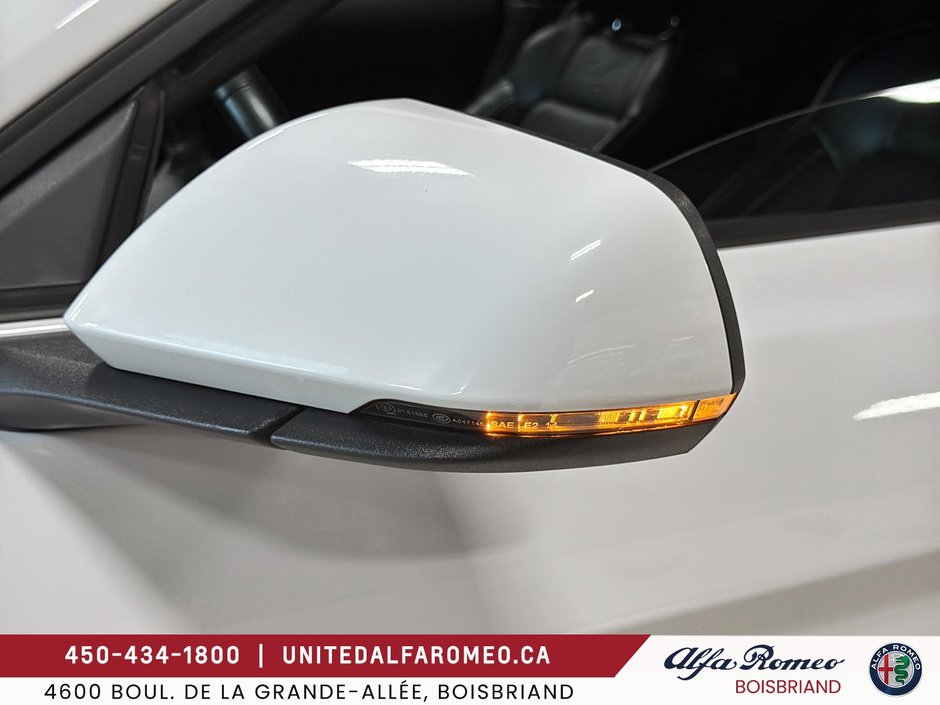 Ford Mustang GT Premium,MANUELLE,CONVERTIBLE,BAS MILLAGE 2015-28