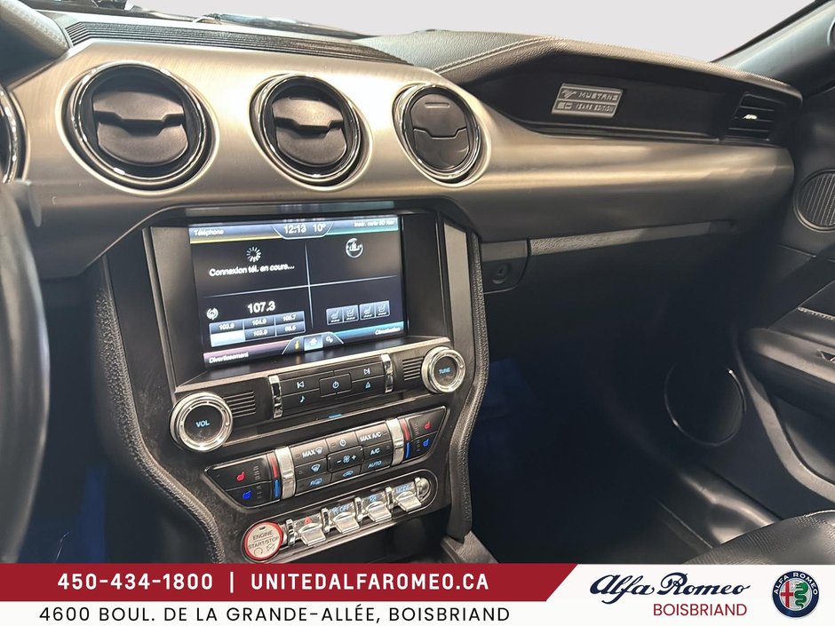Ford Mustang GT Premium,MANUELLE,CONVERTIBLE,BAS MILLAGE 2015-19
