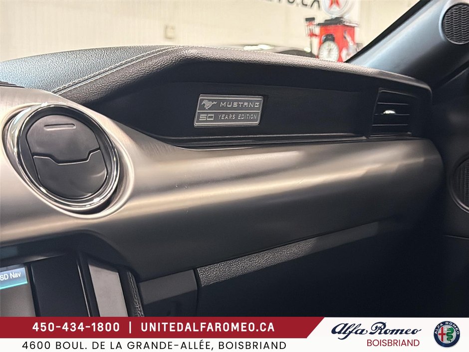 Ford Mustang GT Premium,MANUELLE,CONVERTIBLE,BAS MILLAGE 2015-26