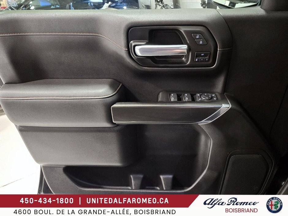 GMC Sierra 1500 4WD Crew Cab ,AT4,DIESEL ,CUIR, 2020-11