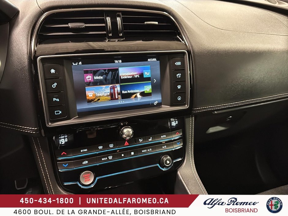 Jaguar F-PACE S,SUPERCHARGED,22P,PANO,NAVI 2018-16