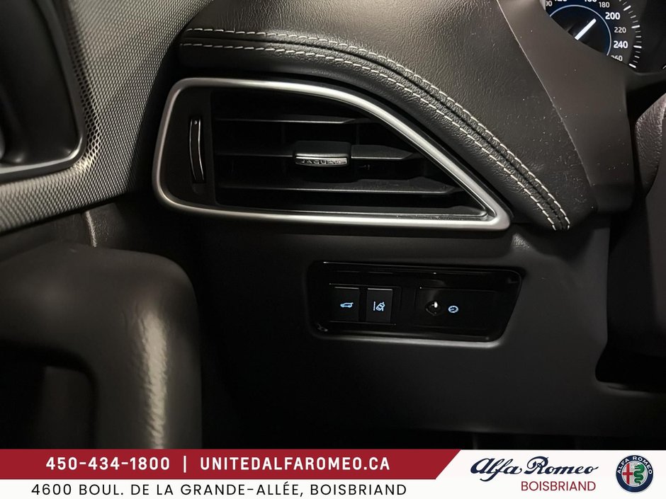 Jaguar F-PACE S,SUPERCHARGED,22P,PANO,NAVI 2018-20