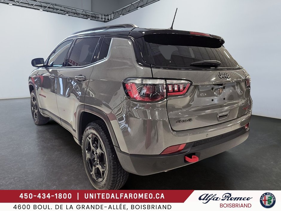 2023 Jeep Compass Trailhawk-3