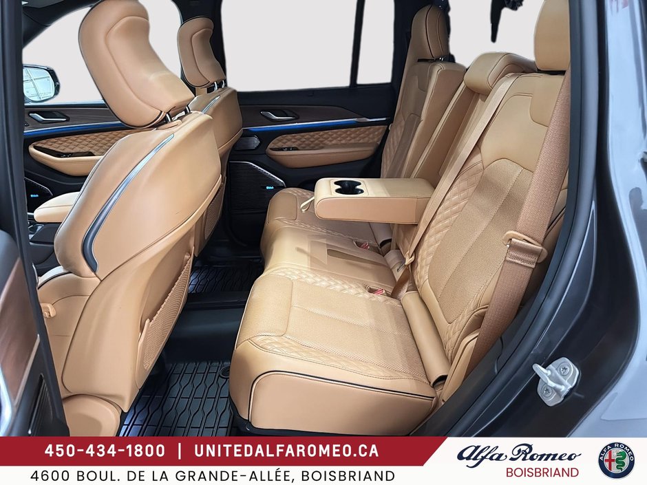 2022 Jeep Grand Cherokee 4xe SUMMIT,HYBRID,ECRAN PASS,FULL TRES PROPRE BAS MILL-9