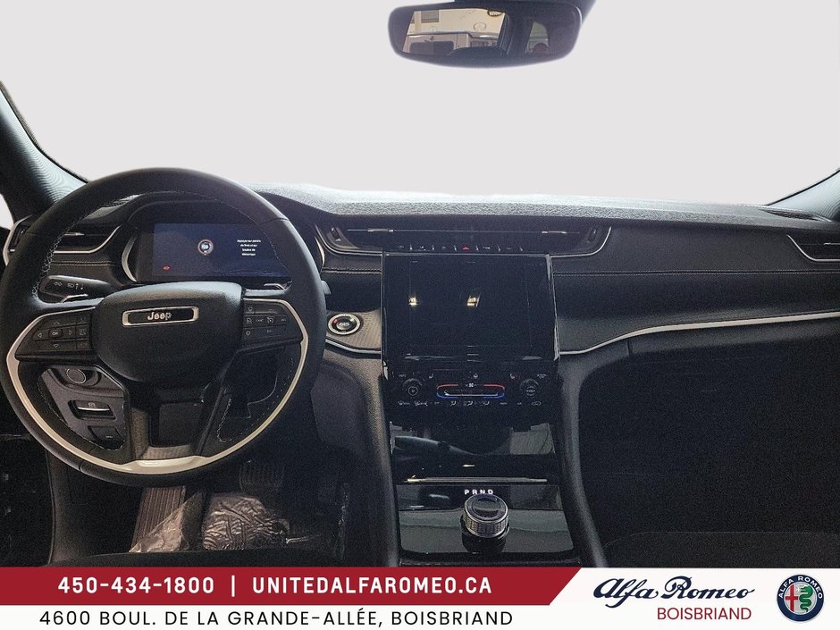 2024 Jeep Grand Cherokee Altitude-9
