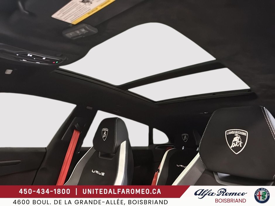 2025 Lamborghini URUS PERFORMANCE, COMME NEUF-30