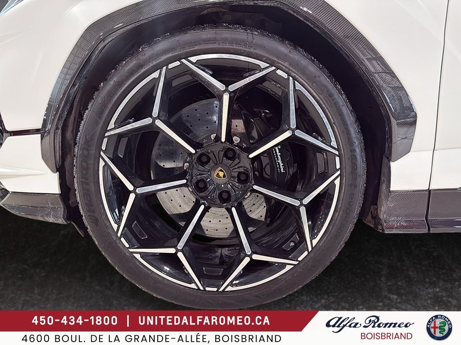 2025 Lamborghini URUS PERFORMANCE, COMME NEUF-6