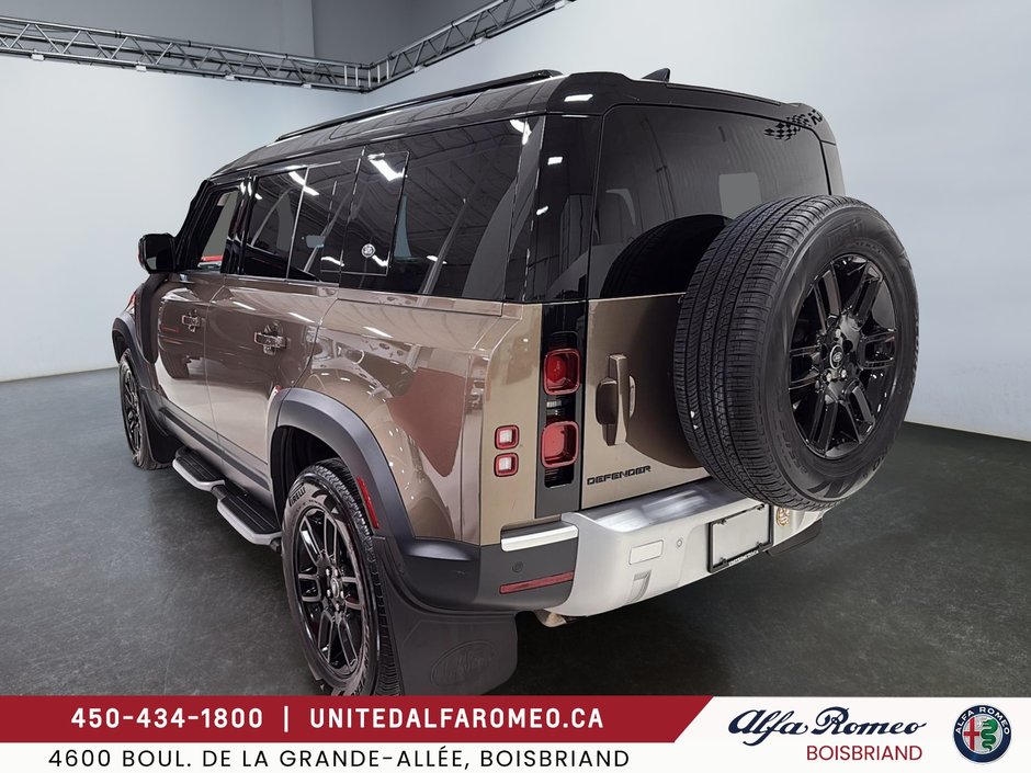 Land Rover Defender S 2023-3