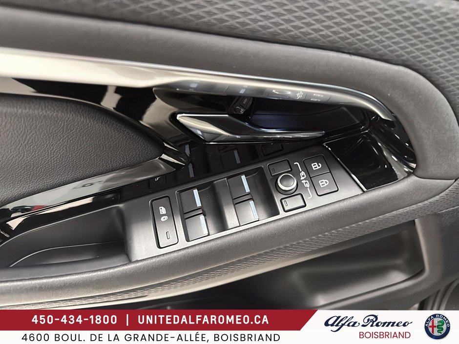 Land Rover Range Rover Evoque P250 S 2021-12