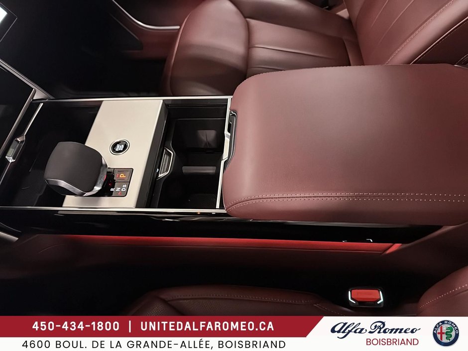 Land Rover Range Rover SE,2 TONS,FULL LOCATION DISPONIBLE 2025-21