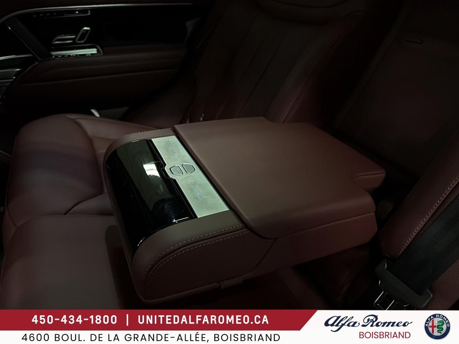 Land Rover Range Rover SE,2 TONS,FULL LOCATION DISPONIBLE 2025-24