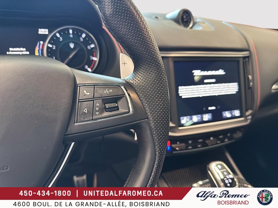 2023 Maserati Levante Modena,tres propre,-13