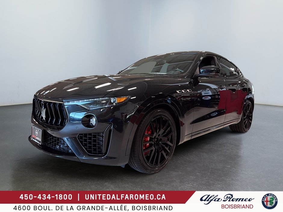 2023 Maserati Levante Modena,tres propre,-0