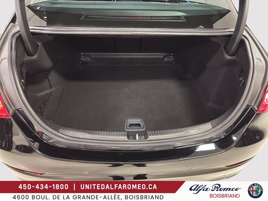 2024 Mercedes-Benz C-Class C 300,NAVI,PANO,TRESPROPRE,FULL-5