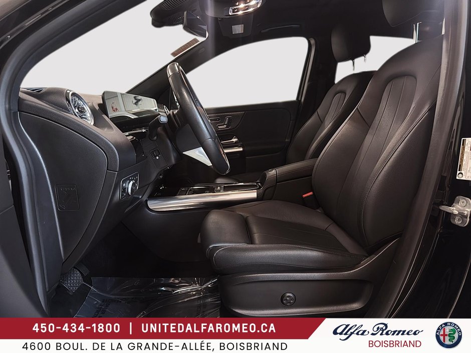 2024 Mercedes-Benz GLA 250-TOIT-4 MATIC TRES PROPRE-9