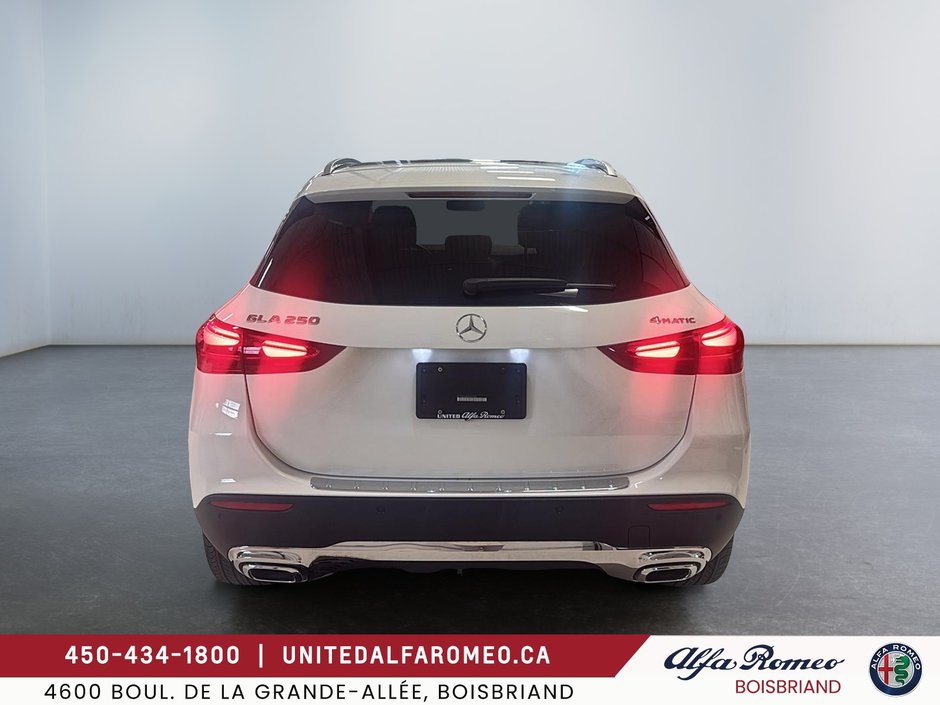 2024 Mercedes-Benz GLA 250-TOIT-4 MATIC-TRES PROPRE-2