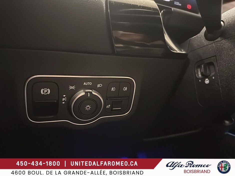 2024 Mercedes-Benz GLA 250-TOIT-4 MATIC-TRES PROPRE-24