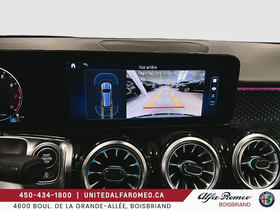 Mercedes-Benz GLB 250,PANO,NAVI,FULL 2024-32