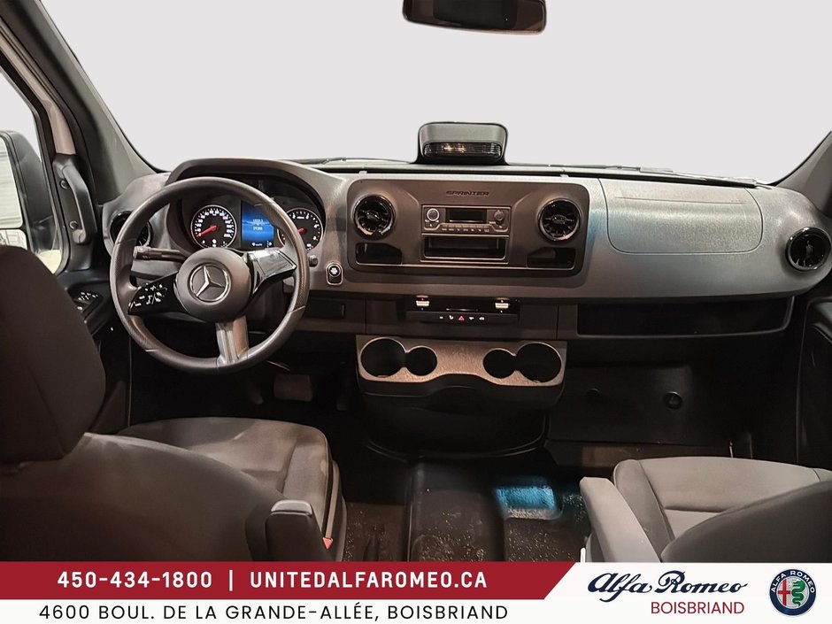 2025 Mercedes-Benz Sprinter Cargo Van 2500,TURBO DIESEL,TOIT HAUT LWB-9