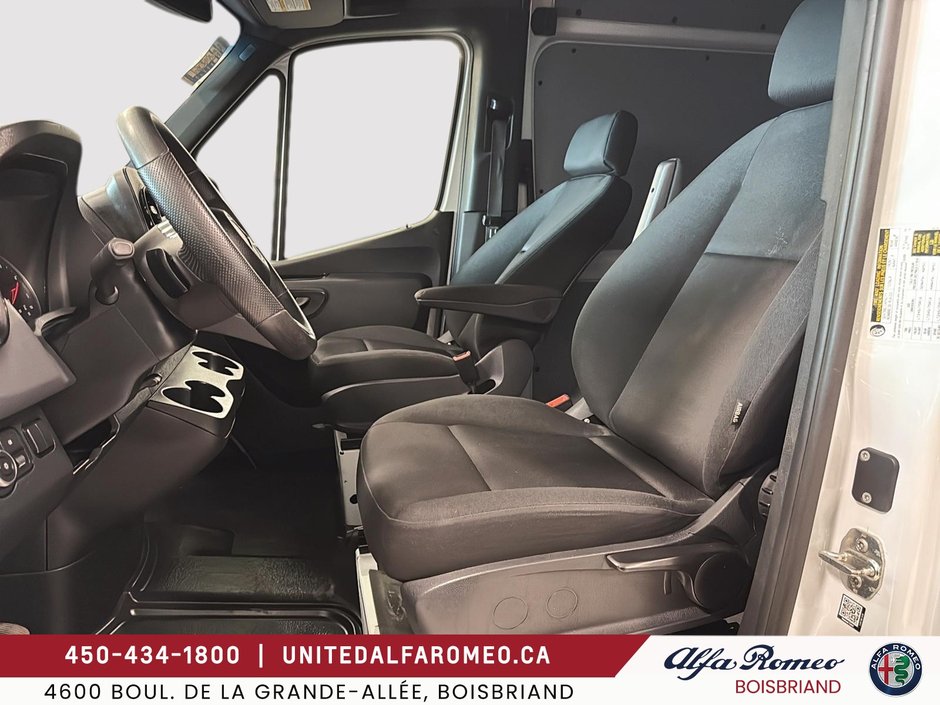 2025 Mercedes-Benz Sprinter Cargo Van 2500,HIGH ROOF LONG,DIESEL,BAS KILO-7