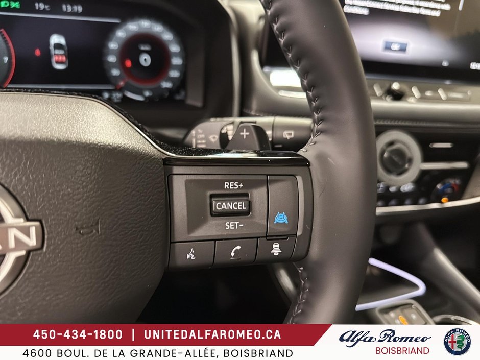 2025 Nissan Rogue Platinum,PANO,NAVI,FULL-14