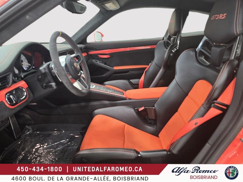 2016 Porsche 911 GT3 RS / PDK-8