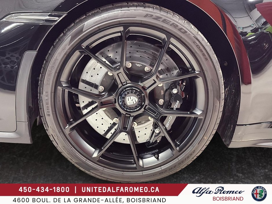 Porsche 911 GT3 TOURNING 2024-5