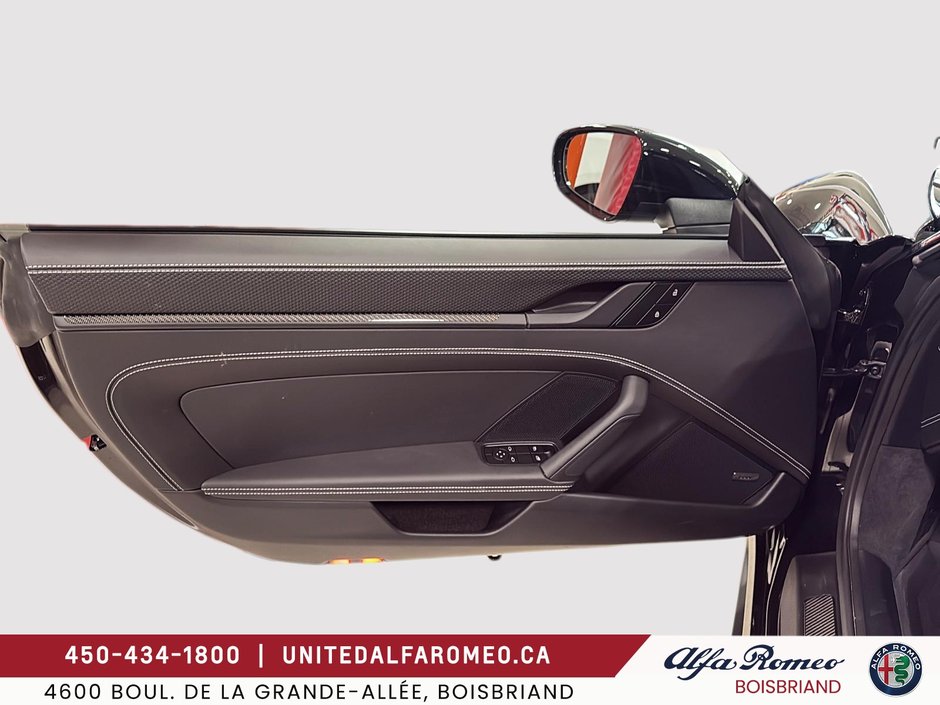 Porsche 911 GT3 TOURNING 2024-9