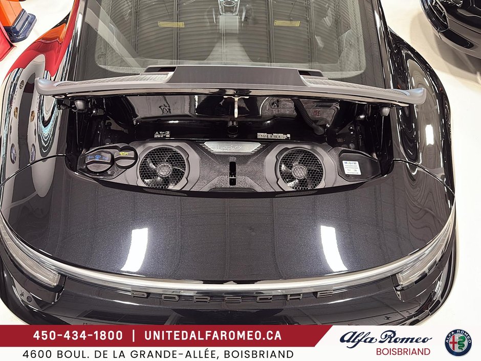 Porsche 911 GT3 TOURNING 2024-6