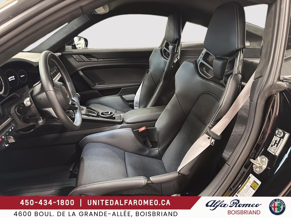 Porsche 911 GT3 TOURNING 2024-7