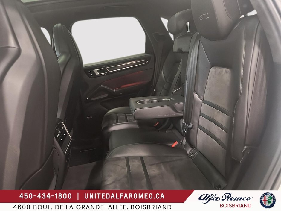 2021 Porsche Cayenne GTS, FULL,NAVI,PANO,TRES PROPRE-11