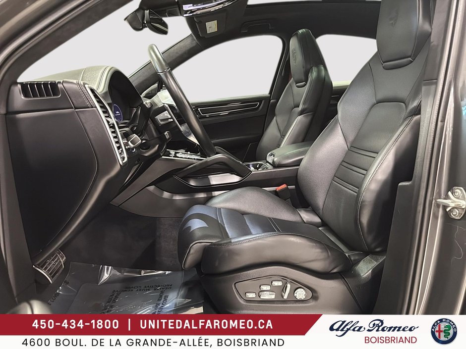 Porsche Cayenne GTS COUPE, 2021-8