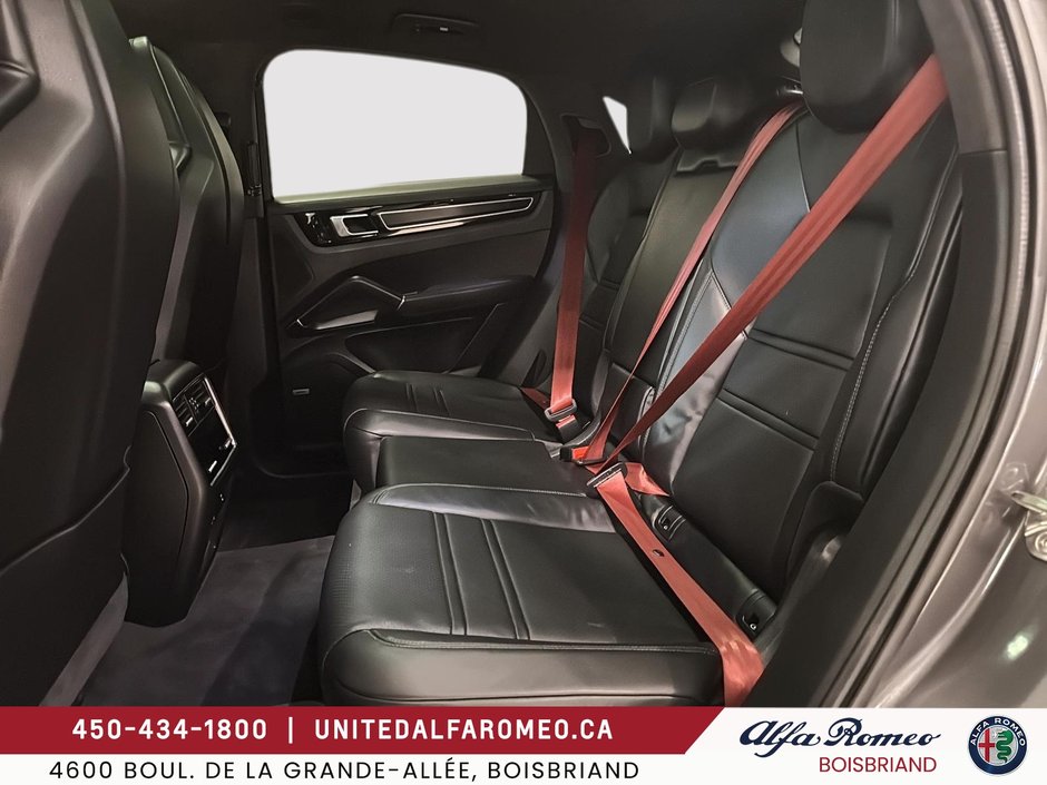 Porsche Cayenne GTS COUPE, 2021-10