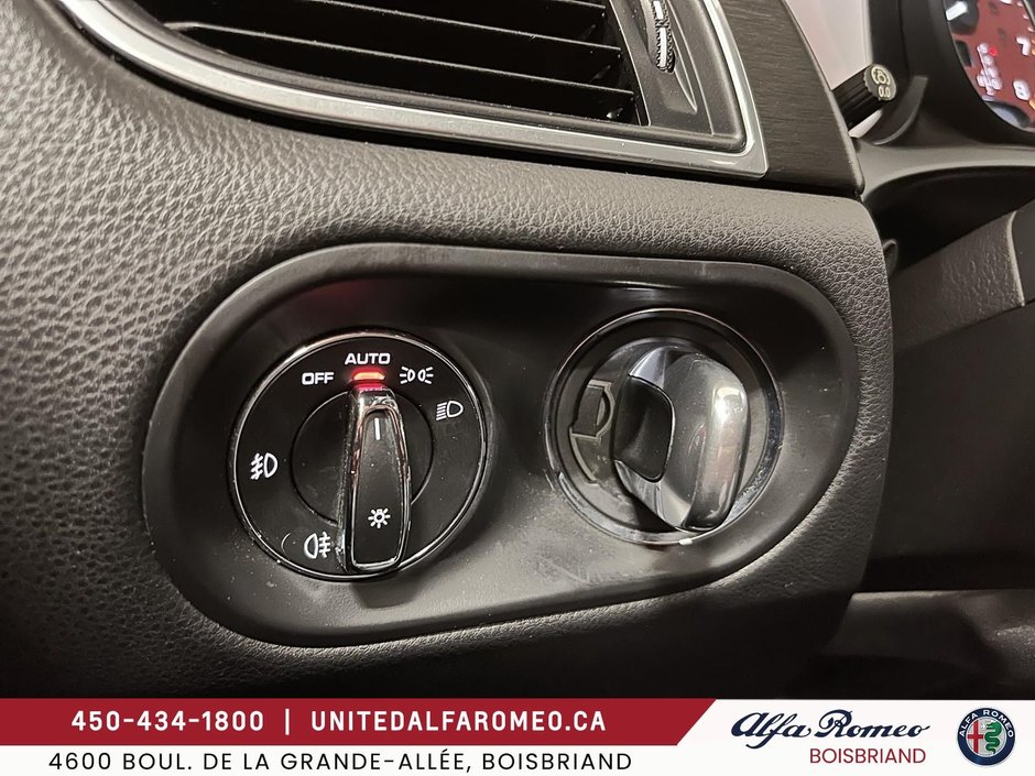 Porsche Macan AWD,MACAN GTS, PANO,NAVI, FULL 2017-15