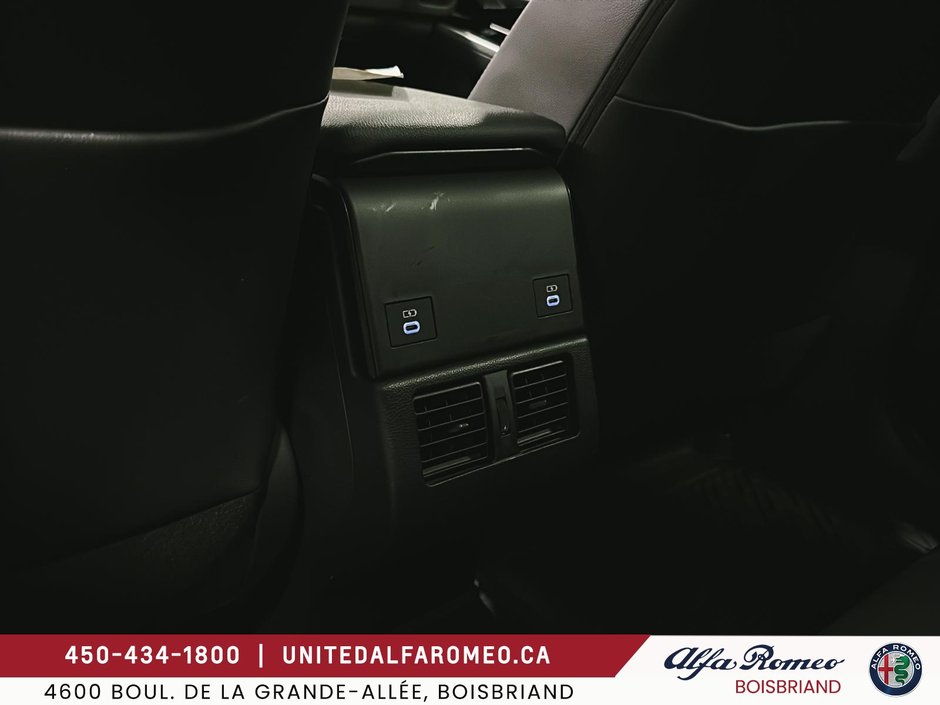 Toyota bZ4X XLE,BAS MILLAGE,3M,AWD 2024-22