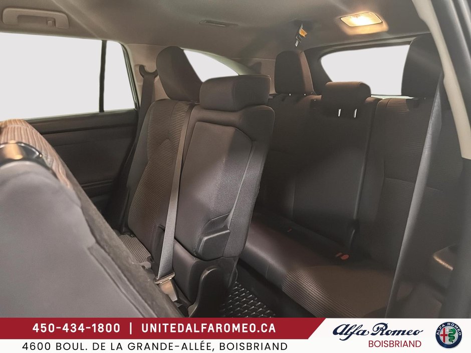 2024 Toyota Highlander LE ,AWD,7 PASS, FULL,TRES PROPRE-12
